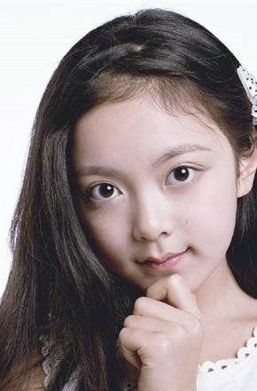 方瑞娥个人资料,才华横溢的艺术家与她的多彩人生