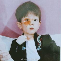 杜宇麒背景,从平凡少年到商业奇才的蜕变之路